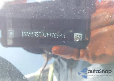 2018 Chevrolet Malibu 1Ls z USA, uszkodzony, nr VIN 1G1ZB5ST9JF176543